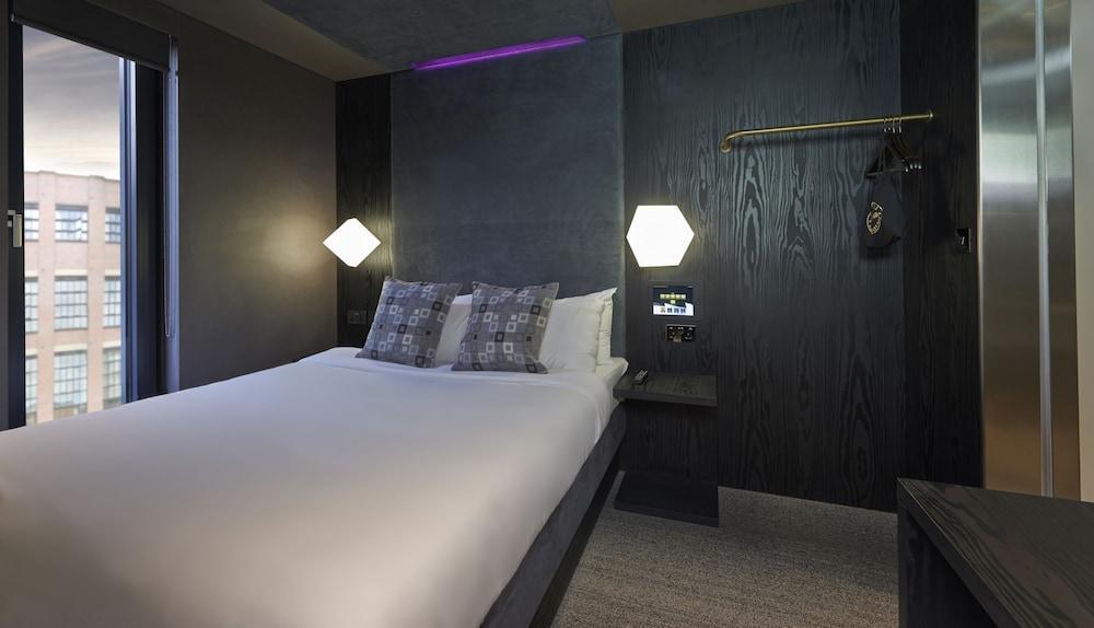 Bloc Hotel